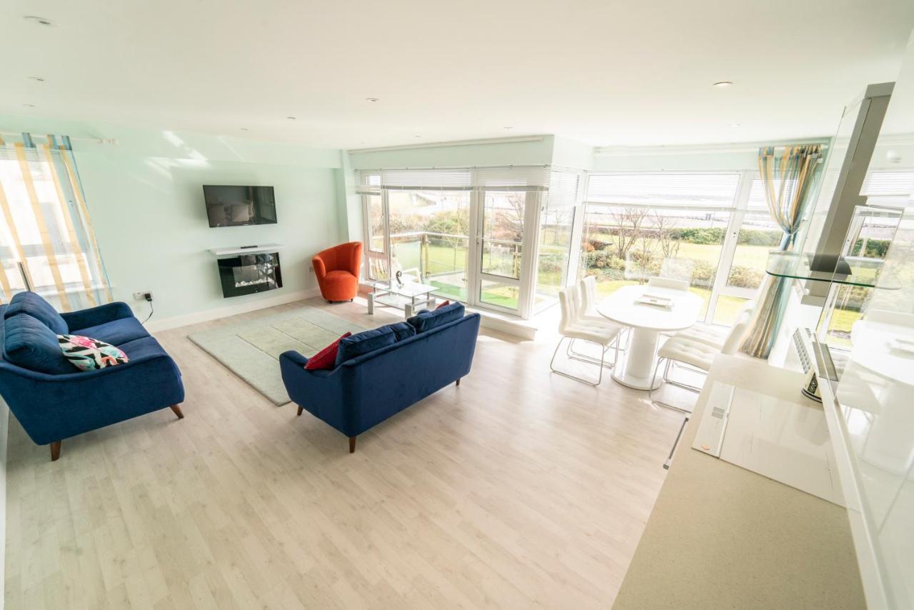 Luxurious Seaside Apartment Galway Bagian luar foto