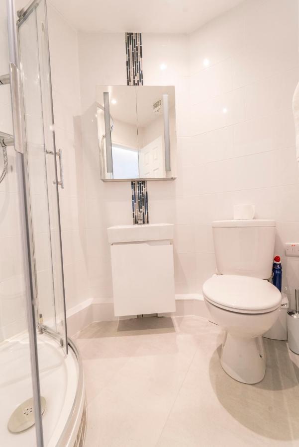 Luxurious Seaside Apartment Galway Bagian luar foto